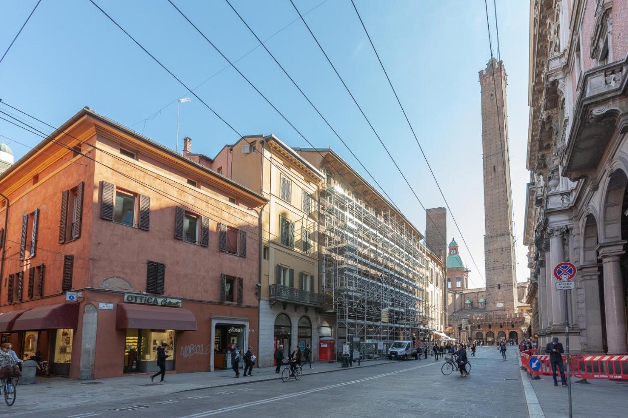 Bologna Piazza Del Nettuno Apartment Exterior photo